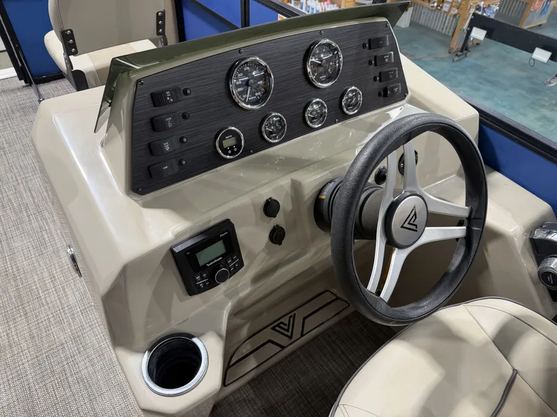 Slide: The Image of Viaggio Lago L20F 2023 - 16