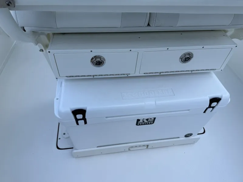 Slide: The Image of Key West 244 Center Console 2026 - 9