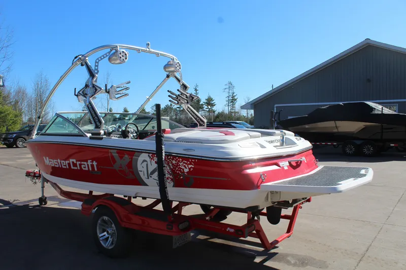 Slide: The Image of MasterCraft X-14V 2009 - 5
