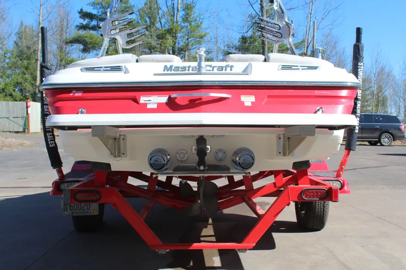 Slide: The Image of MasterCraft X-14V 2009 - 6