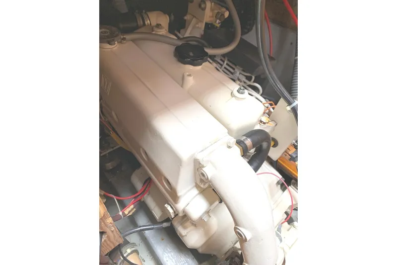 Slide: The Image of Vetus Diesel engine, rebuilt 2008 - 29