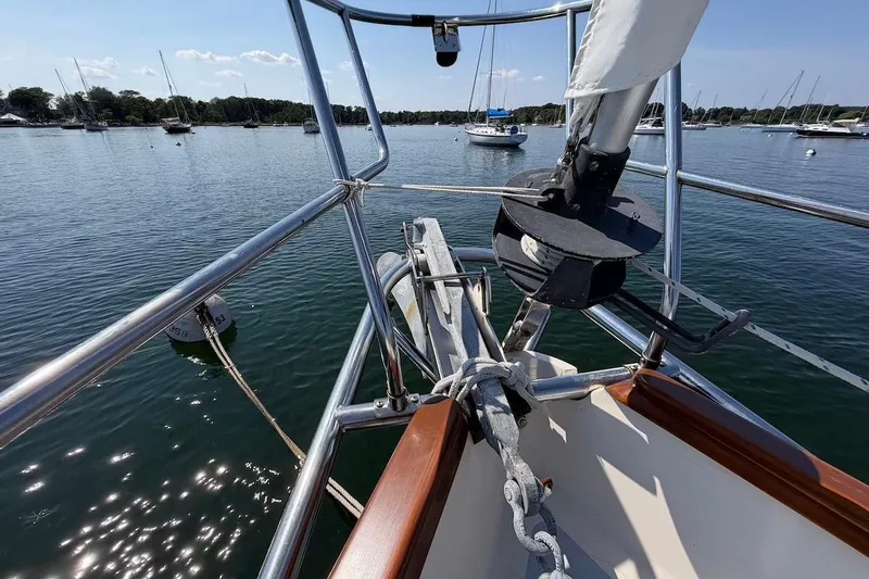 Slide: The Image of Bowsprit/anchor setup - 44