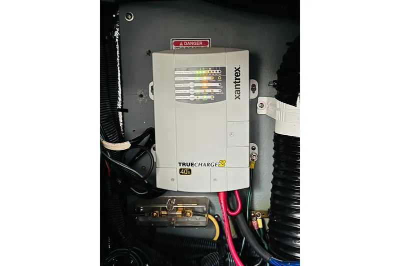 Slide: The Image of Xantrex TrueCharge2 40A battery charger in a 2001 Sea Ray Sundancer 310 boat. - 52