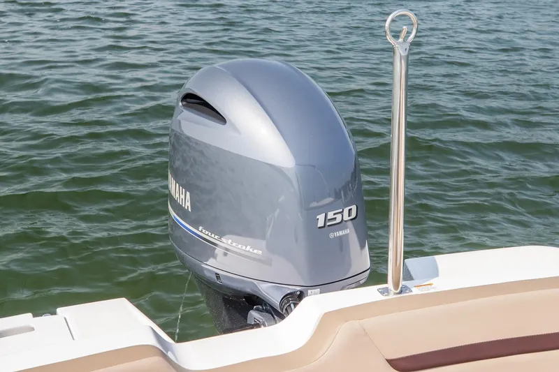 Slide: The Image of Manufacturer Provided Image: 2022 Hurricane SunDeck Sport 205 OB with Yamaha 150 outboard motor on water. - 15