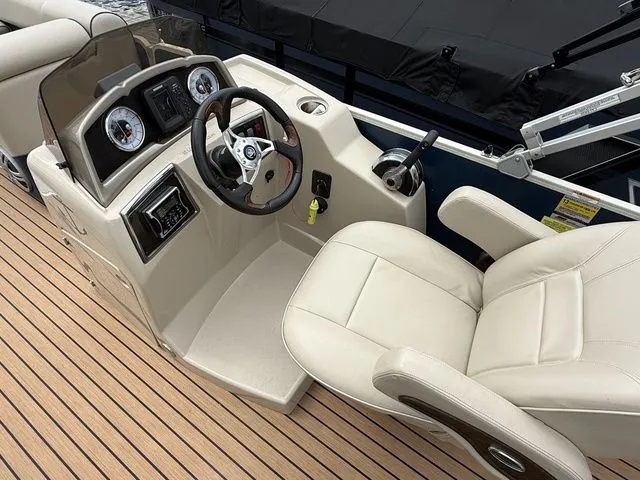 Slide: The Image of Premier Sunsation RE 220 2015 - 3