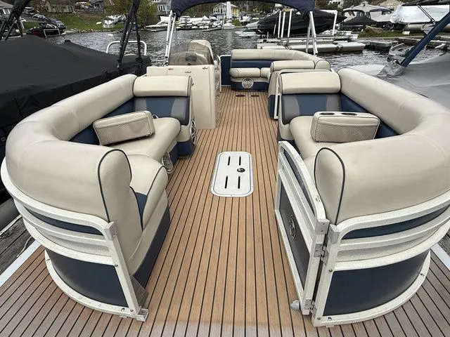 Slide: The Image of Premier Sunsation RE 220 2015 - 6