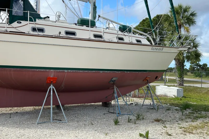 Slide: The Image of 2002 Island Packet 380 sailboat - 1
