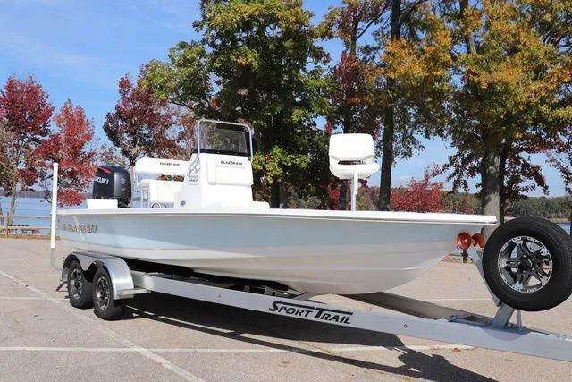 The Image of Blazer Bay Boat 2220 Fisherman 2024 - 1
