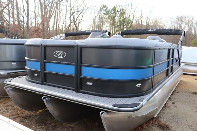 The Image of Bentley Pontoons Legacy Navigator 223 2026 - 1