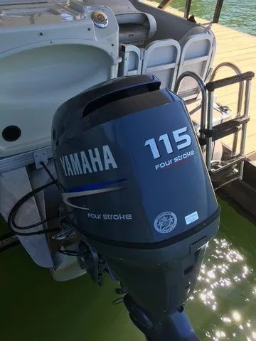 Slide: The Image of Premier Castaway 221 Triple 2009 - 12