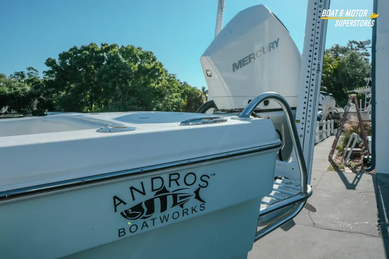 Slide: The Image of 2023 Andros 26 Tarpon boat with Mercury engine at Boat & Motor Superstores. - 4