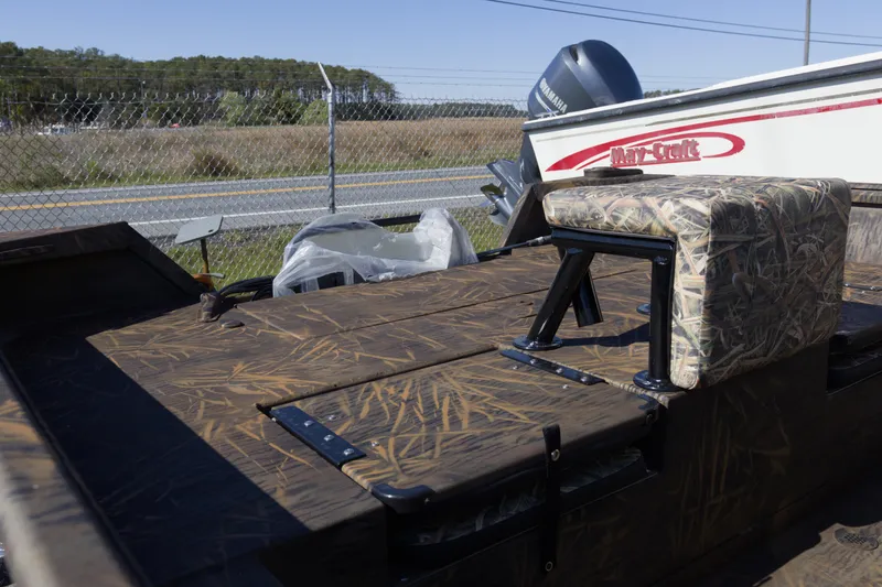 Slide: The Image of 2026 G3 Gator Tough 20 CC boat with camo seating and Yamaha motor. - 9