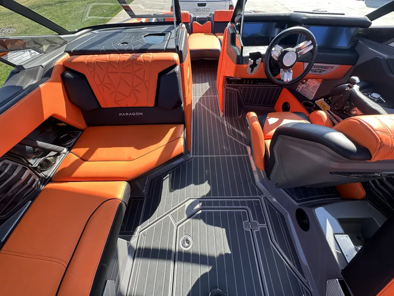 Slide: The Image of Nautique Paragon 25 2022 - 11