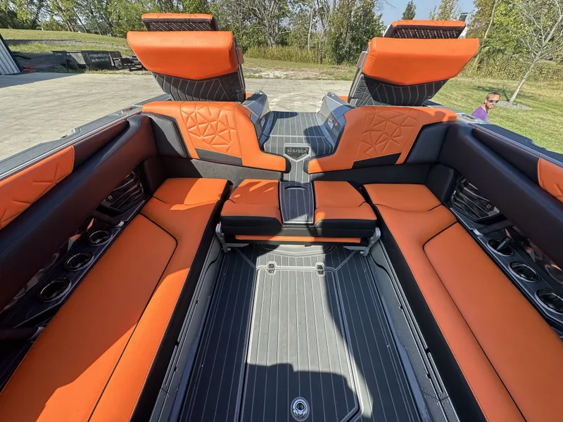 Slide: The Image of Nautique Paragon 25 2022 - 12