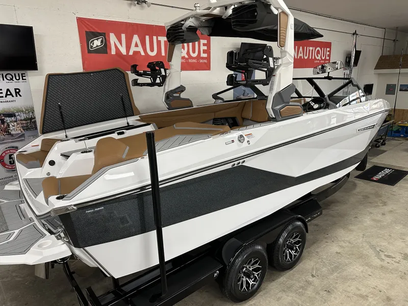 The Image of Nautique Super Air Nautique G23 2026 - 1