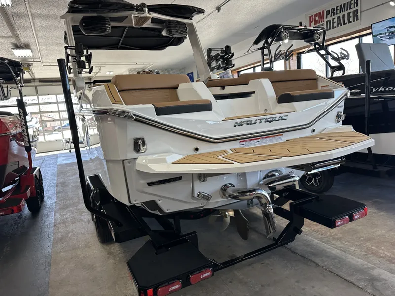 Slide: The Image of Nautique Super Air Nautique G25 2026 - 4