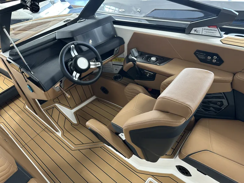 Slide: The Image of Nautique Super Air Nautique G25 2026 - 7