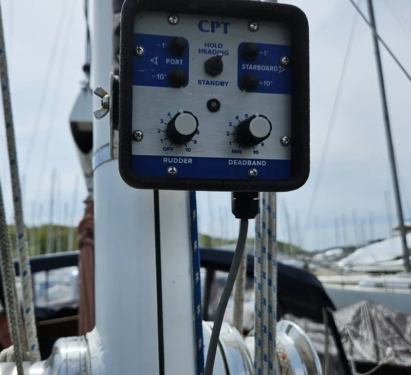 Slide: The Image of Cheoy Lee 41 Offshore Ketch 1977 - 17