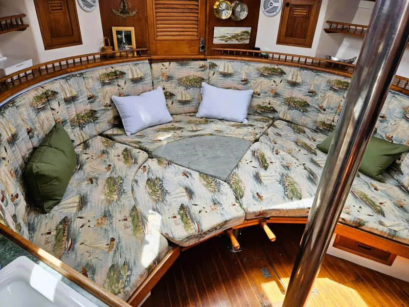 Slide: The Image of Cheoy Lee 41 Offshore Ketch 1977 - 27