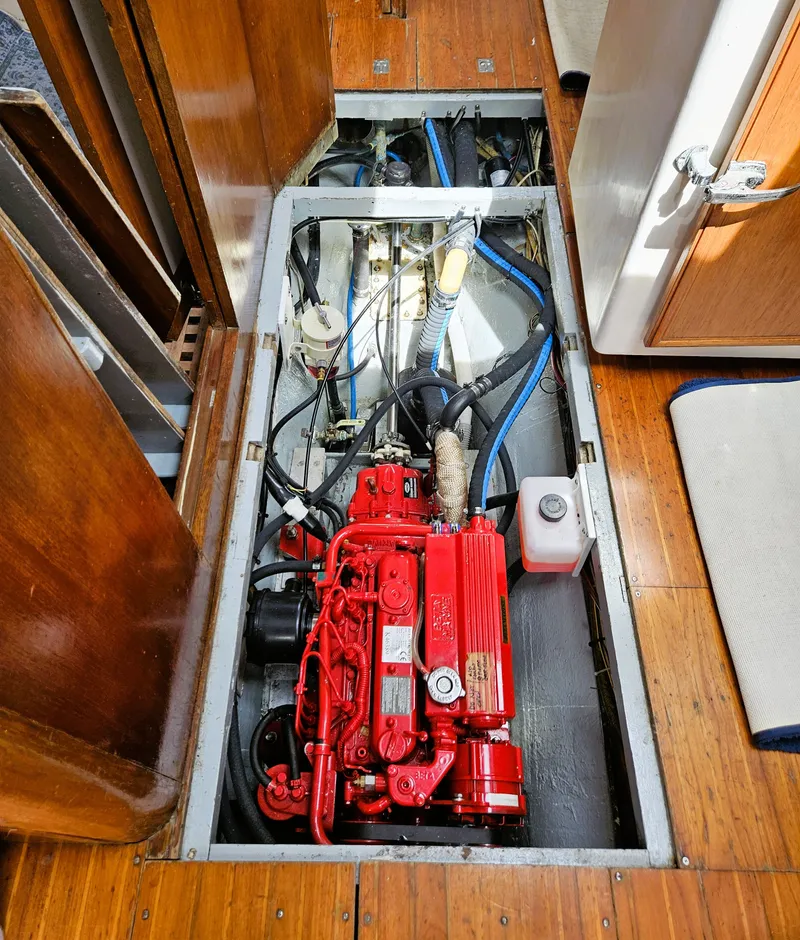 Slide: The Image of Cheoy Lee 41 Offshore Ketch 1977 - 23