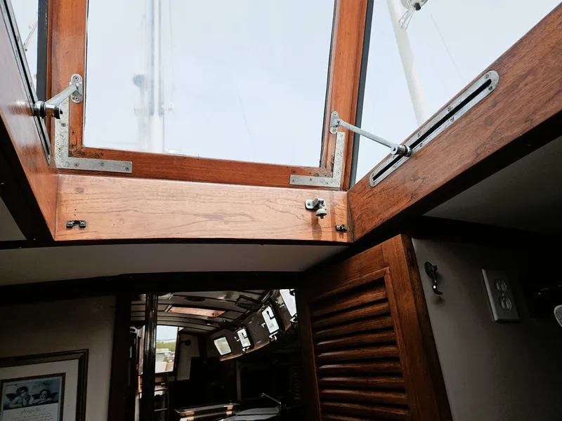Slide: The Image of Cheoy Lee 41 Offshore Ketch 1977 - 32