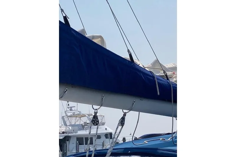 Slide: The Image of Close-up of a 1984 Endeavour 35 sailboat mast and rigging. - 7