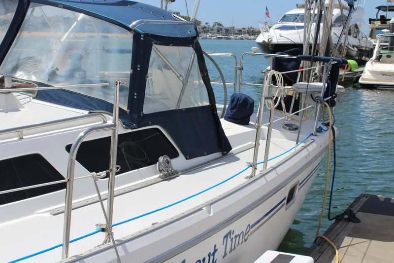 Slide: The Image of 2004 Catalina 42 MkII sailboat docked in marina. - 17