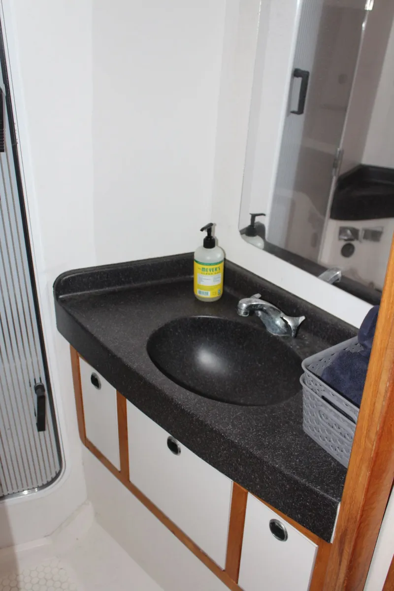 Slide: The Image of Bathroom in Catalina 42 MkII 2004 with sink and mirror. - 30
