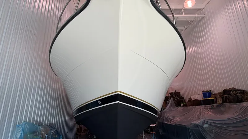 Slide: The Image of Tiara 4300 Open 1999 - 4