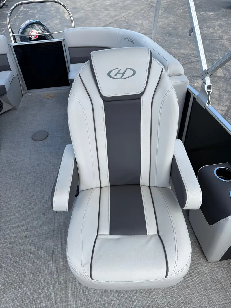 Slide: The Image of Harris 230 Cruiser CWDH 2021 boat seat in gray and white design. - 5