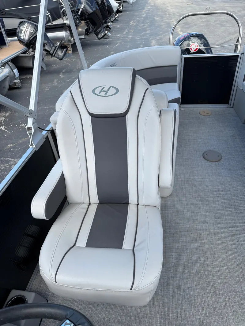 Slide: The Image of Harris 230 Cruiser CWDH 2021 boat seat in gray design. - 6