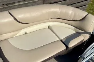 Slide: The Image of 2016 Sun Tracker Party Barge 22 XP3 beige seating, outdoor pontoon boat furniture. - 9