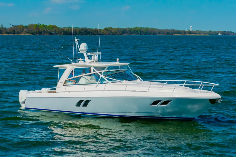 Slide: The Image of Intrepid 475 Sport Yacht 2010 - 58