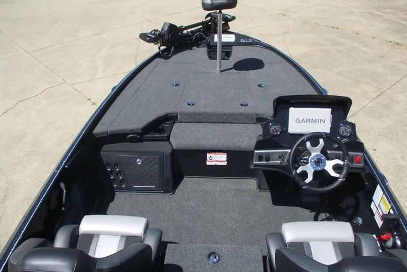 Slide: The Image of Interior of 2026 Nitro Z18 Pro boat with Garmin navigation system and dual seating. - 10