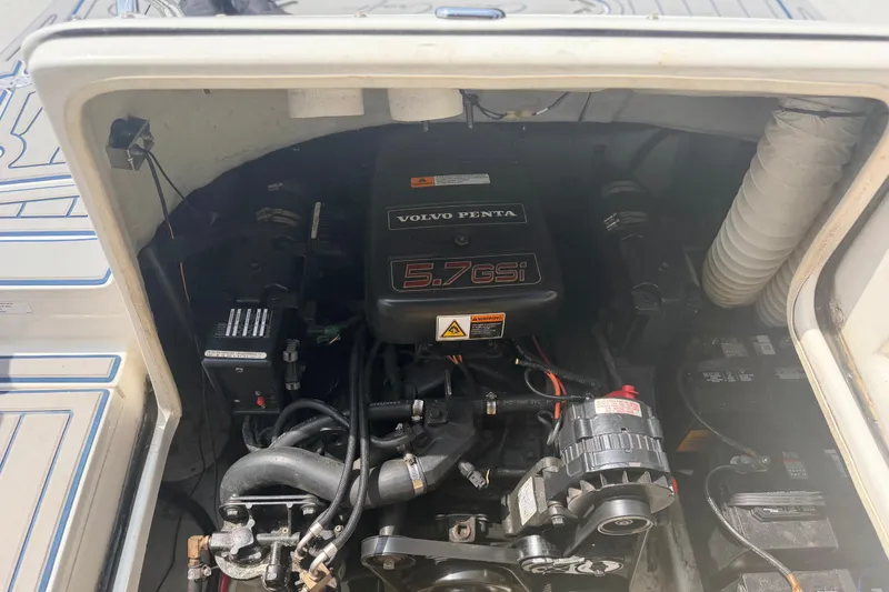 Slide: The Image of Engine compartment of a 2000 Chris Craft 262 Sport Deck with Volvo Penta 5.7 GSi engine. - 38