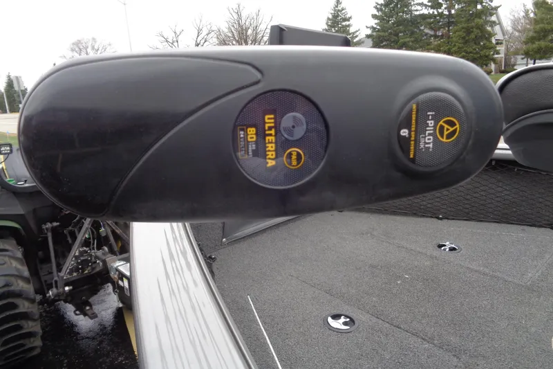 Slide: The Image of Close-up of a Minn Kota Ulterra trolling motor on a 2011 Lund Pro Guide boat. - 9