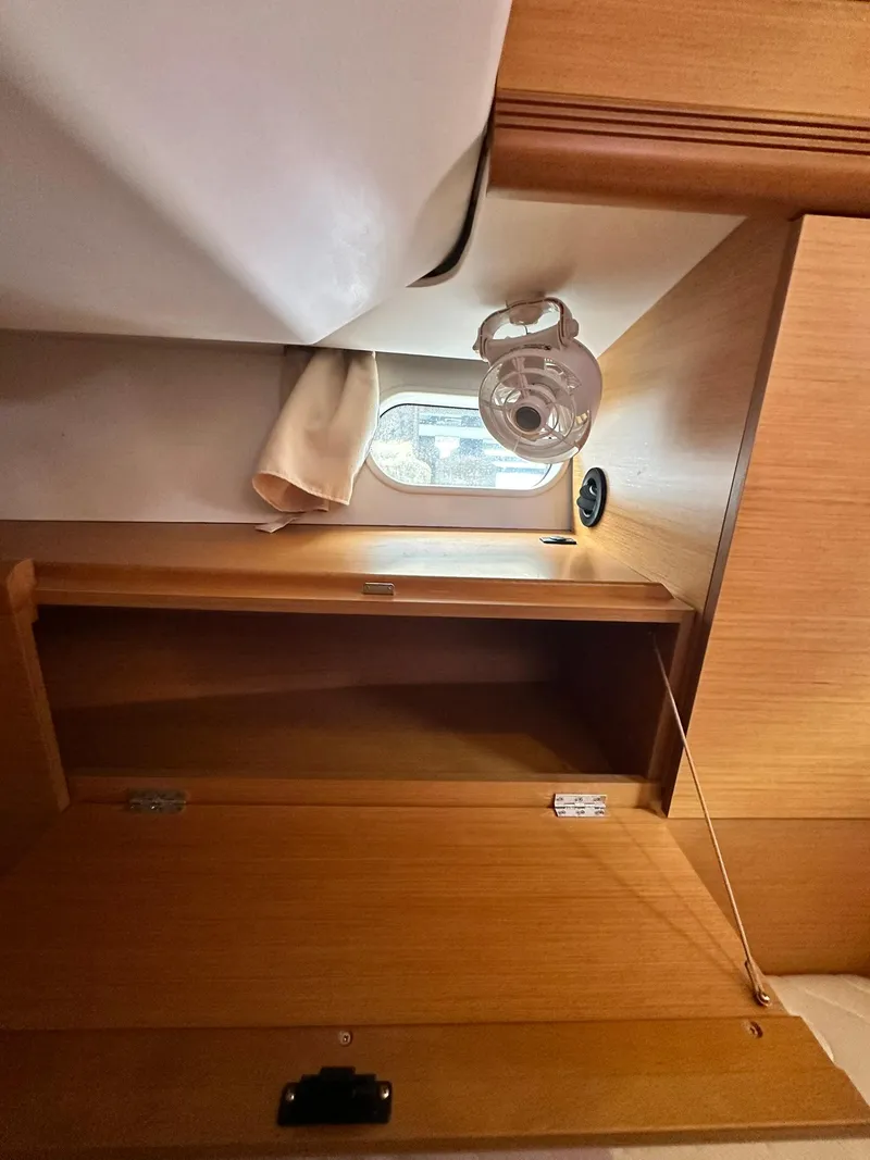Slide: The Image of Jeanneau Sun Odyssey 45 DS 2011 - 53