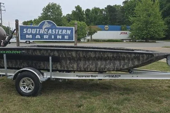 The Image of 2026 Havoc 1760 VJST boat on trailer at Southeastern Marine dealership. - 1