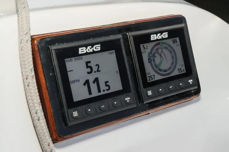 Slide: The Image of B&G marine instruments on a 1970 Morgan 42 MKI, displaying speed and depth. - 35