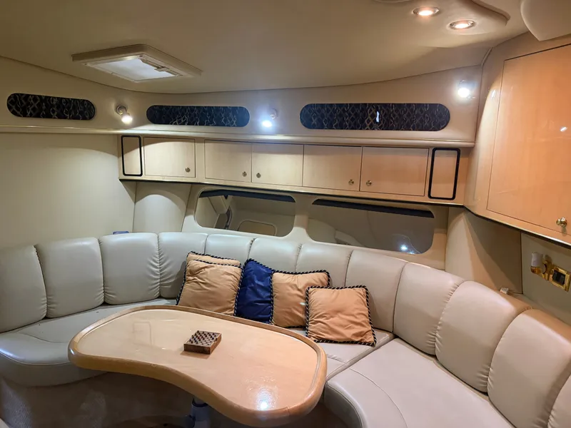 Slide: The Image of Sea Ray 40 Sundancer 1999 - 18