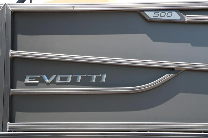 Slide: The Image of 2026 Evotti 521CS vehicle side panel with sleek design and metallic accents. - 16