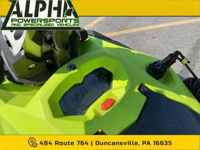 Slide: The Image of Sea-Doo Spark Trixx 2023 - 4