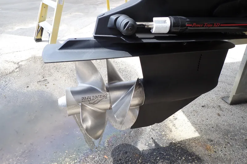 Slide: The Image of Close-up of a 2005 Sea Ray Sundancer 260 boat propeller on a sunny day. - 122