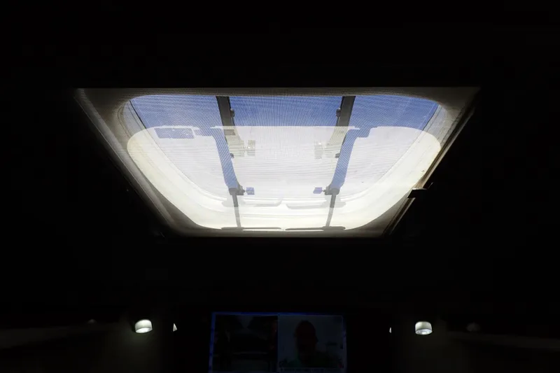 Slide: The Image of Cabin skylight of 2005 Sea Ray Sundancer 260 boat, interior view. - 72