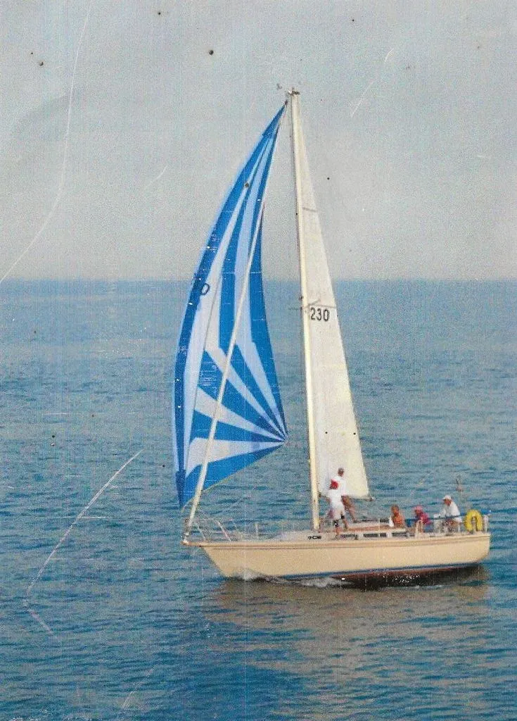 Slide: The Image of Catalina 30 1985 - 18