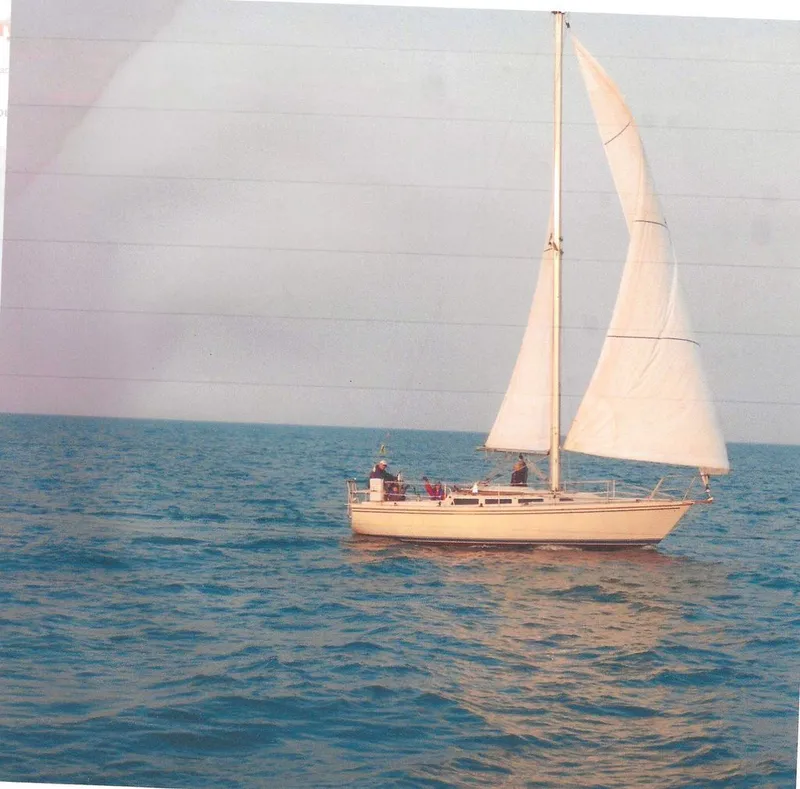 Slide: The Image of Catalina 30 1985 - 20