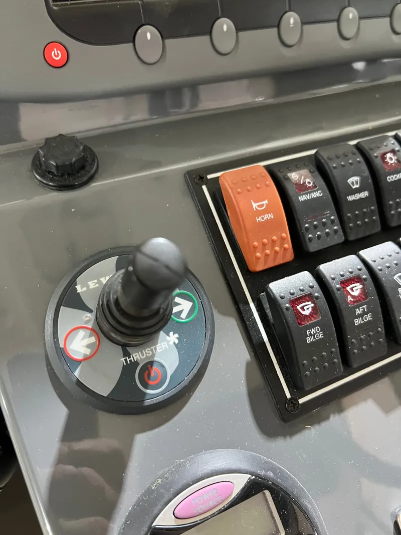 Slide: The Image of Control panel of a 2008 Pursuit OS 315 Offshore boat. - 18