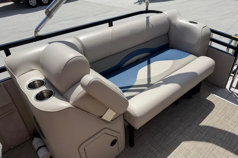 Slide: The Image of Luxurious seating on 2018 JC 25 Neptoon DSL pontoon boat with cup holders. - 22