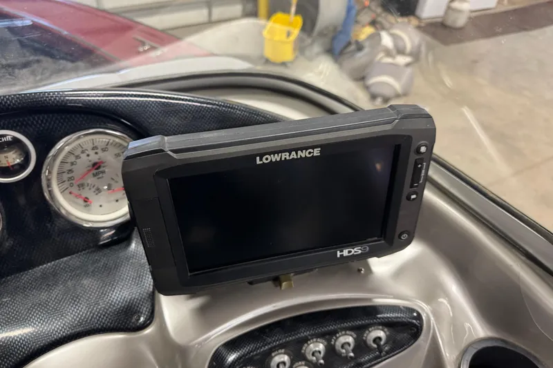Slide: The Image of Lowrance HDS9 fishfinder on 2011 Tracker Targa V-18 Combo dashboard. - 8