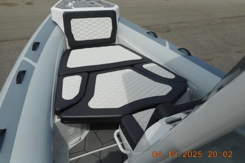 Slide: The Image of Interior view of the 2025 Highfield Sport 760 boat. - 13